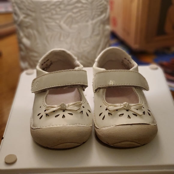 Stride Rite Dress Shoes - Picture 4 of 6